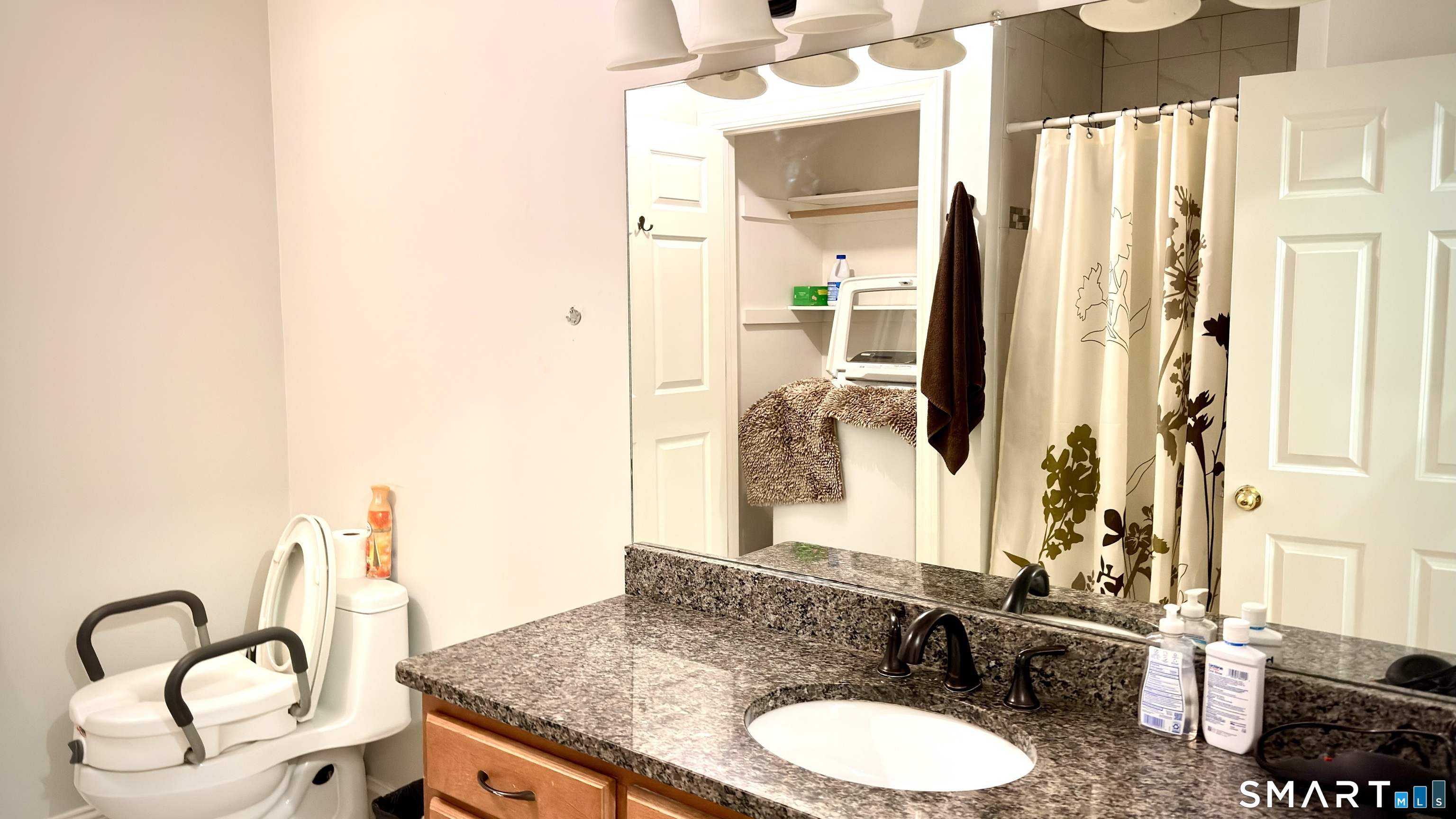 16 Grand Street Thomaston, CT 06787 - Photo 23 of 32