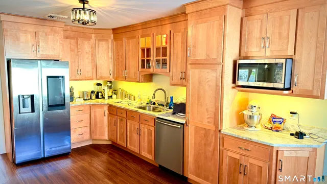 $375,000 | 16 Grand Street, Thomaston, CT 06787