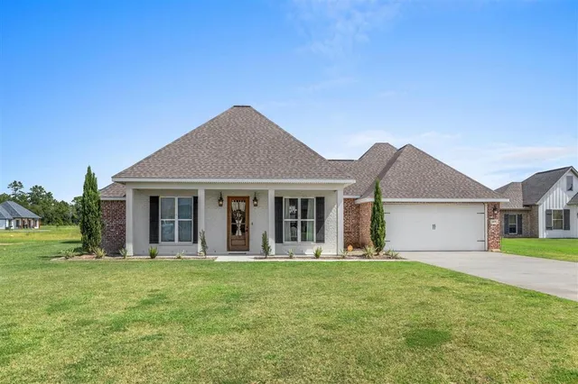 $285,000 | 117 Carnation Drive, Ragley, LA 70657