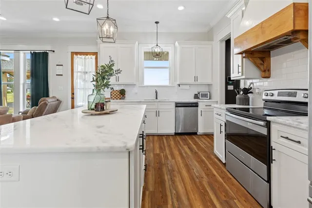 $285,000 | 117 Carnation Drive, Ragley, LA 70657