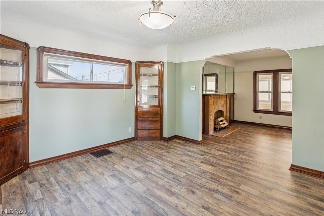 18618 Neff Road Cleveland, OH 44119 - Photo 11 of 35 Gallery Image 11