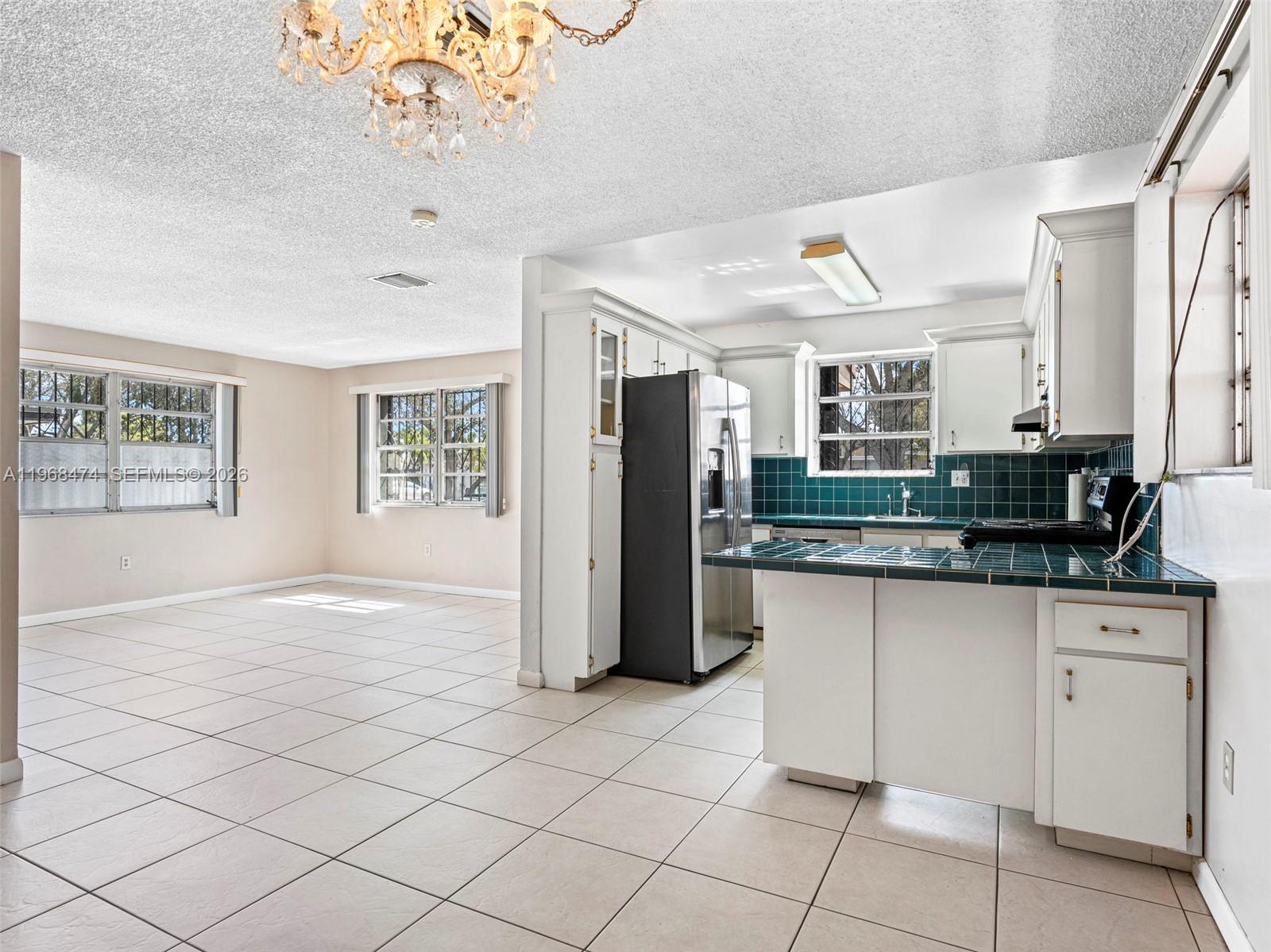 761 East 45th Street Hialeah, FL 33013 - Photo 18 of 61