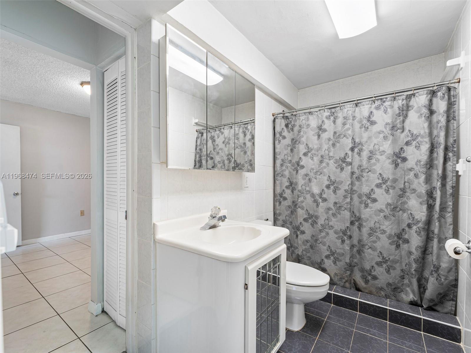 761 East 45th Street Hialeah, FL 33013 - Photo 30 of 61
