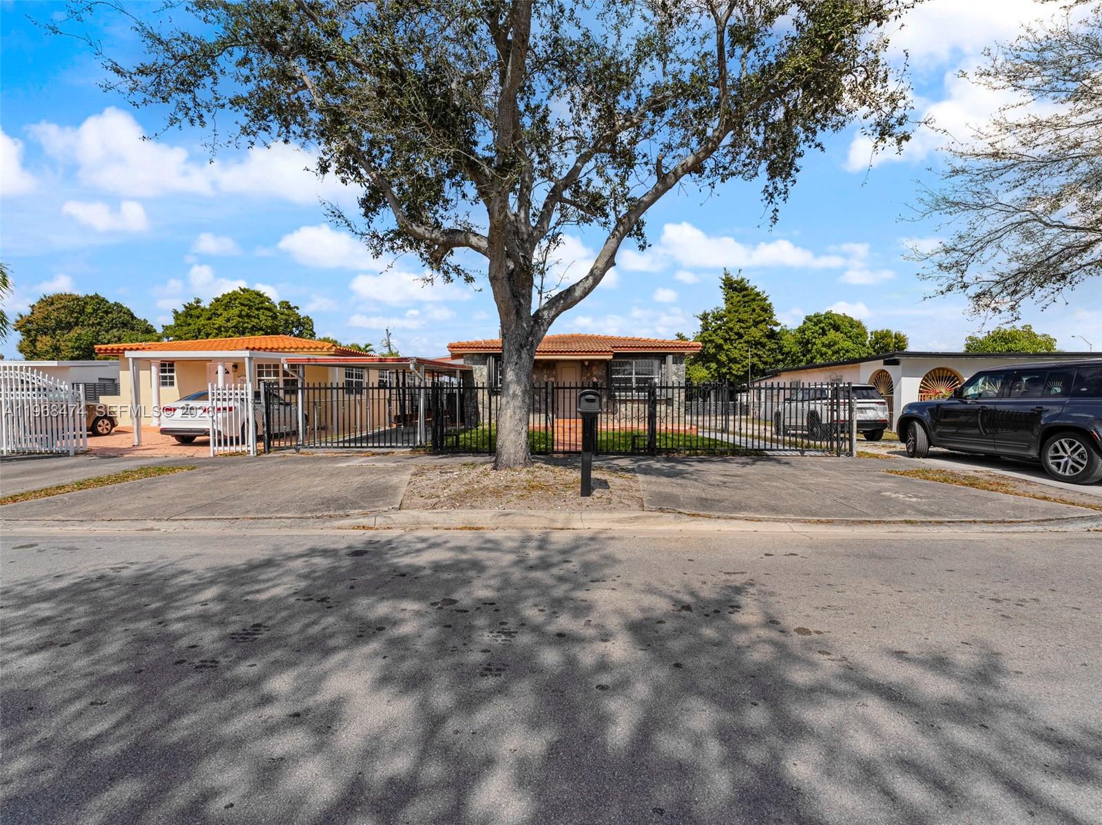 761 East 45th Street Hialeah, FL 33013 - Photo 3 of 61