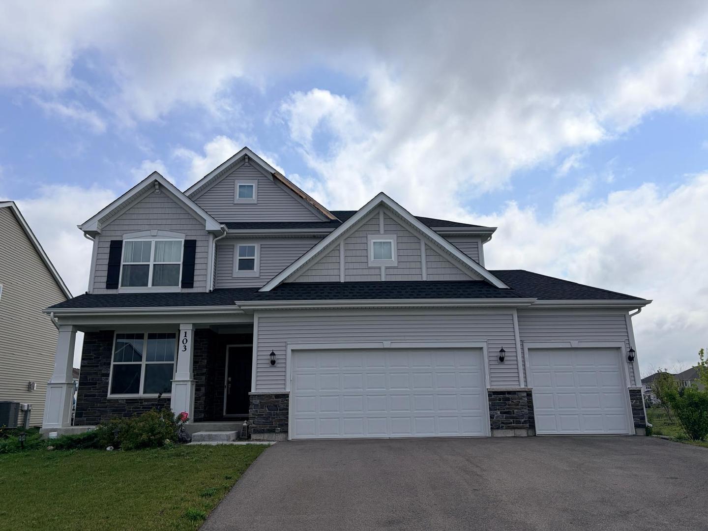 103 Ellis Road Algonquin, IL 60102 - Photo 1 of 11 Gallery Image 1
