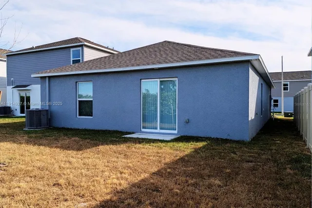 $1,895 | 2175 Chris Drive, Winter Haven, FL 33884