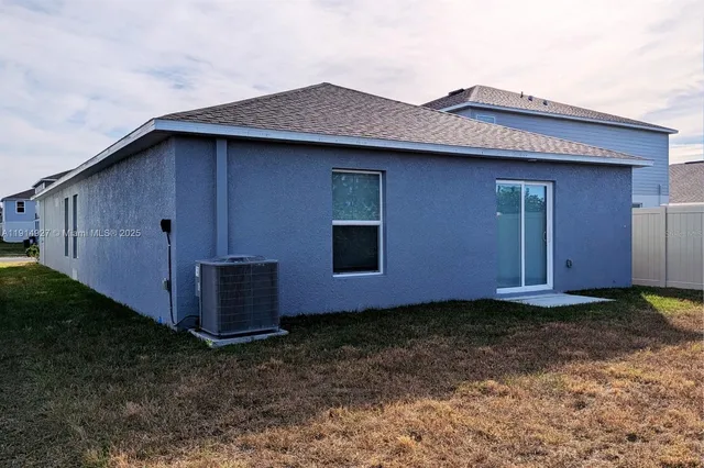 $1,895 | 2175 Chris Drive, Winter Haven, FL 33884