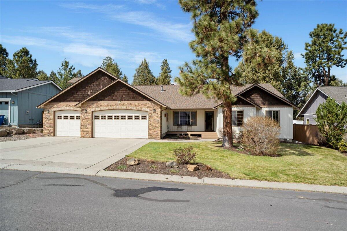 61213 Ridgewater Loop Bend, OR 97702 - Photo 20 of 60 10-Exterior