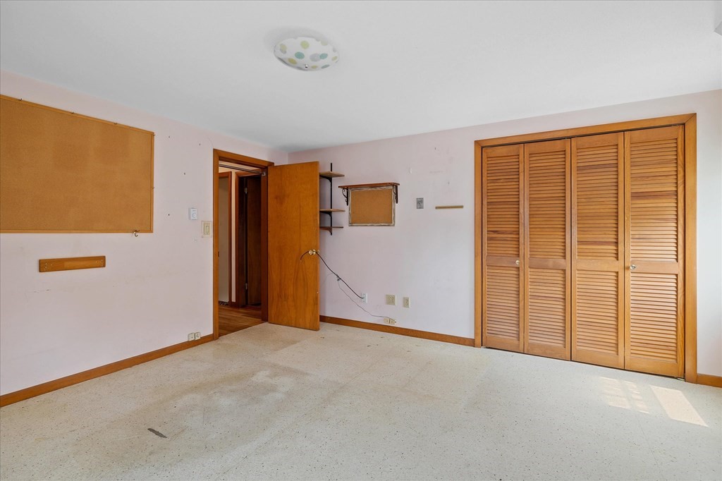 1 Paxton Road Spencer, MA 01562 - Photo 23 of 32 Gallery Image 23