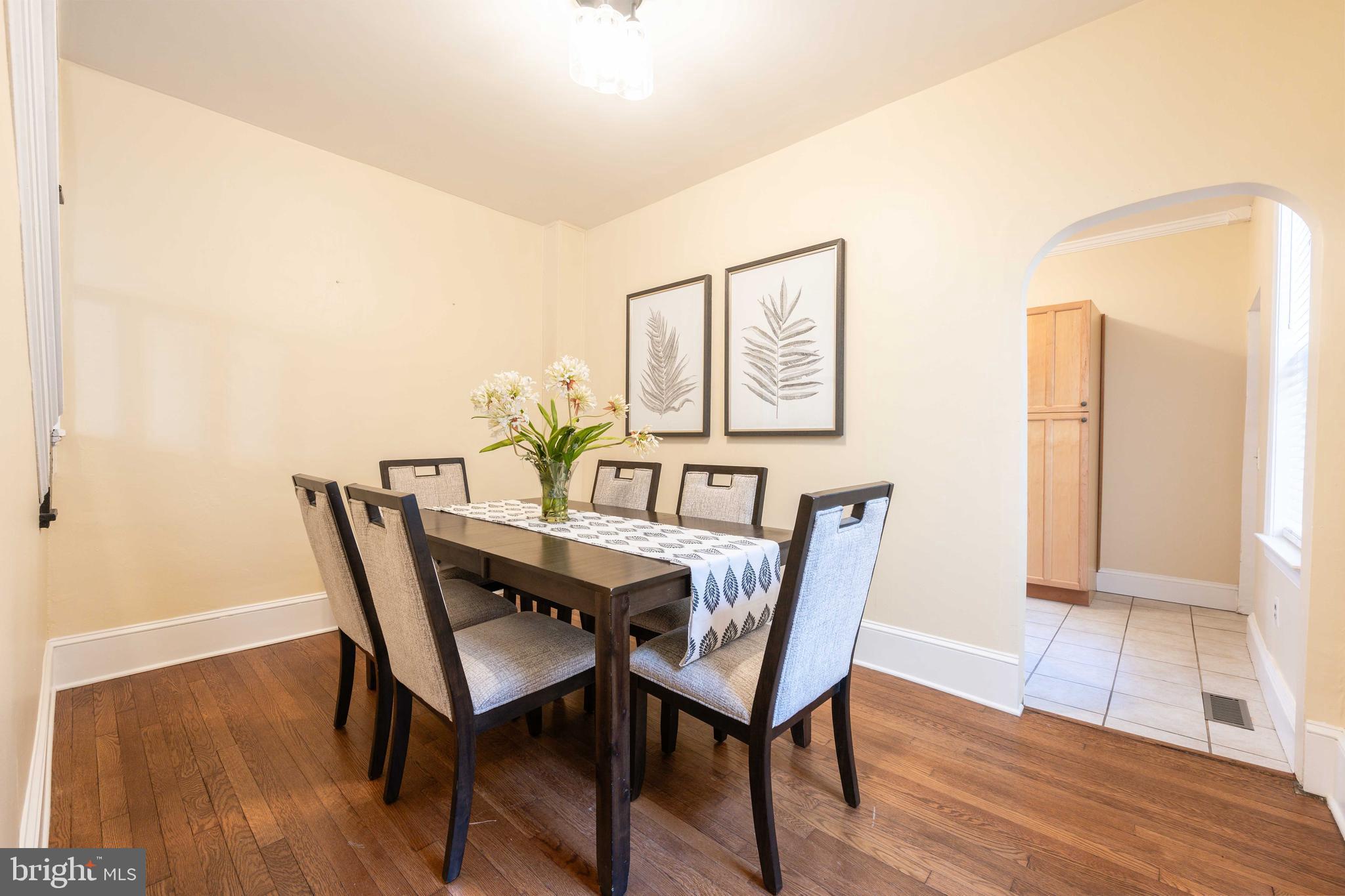 3 East Ostend Street Baltimore, MD 21230 - Photo 10 of 25 a view of a dining room with furniture and wooden floor