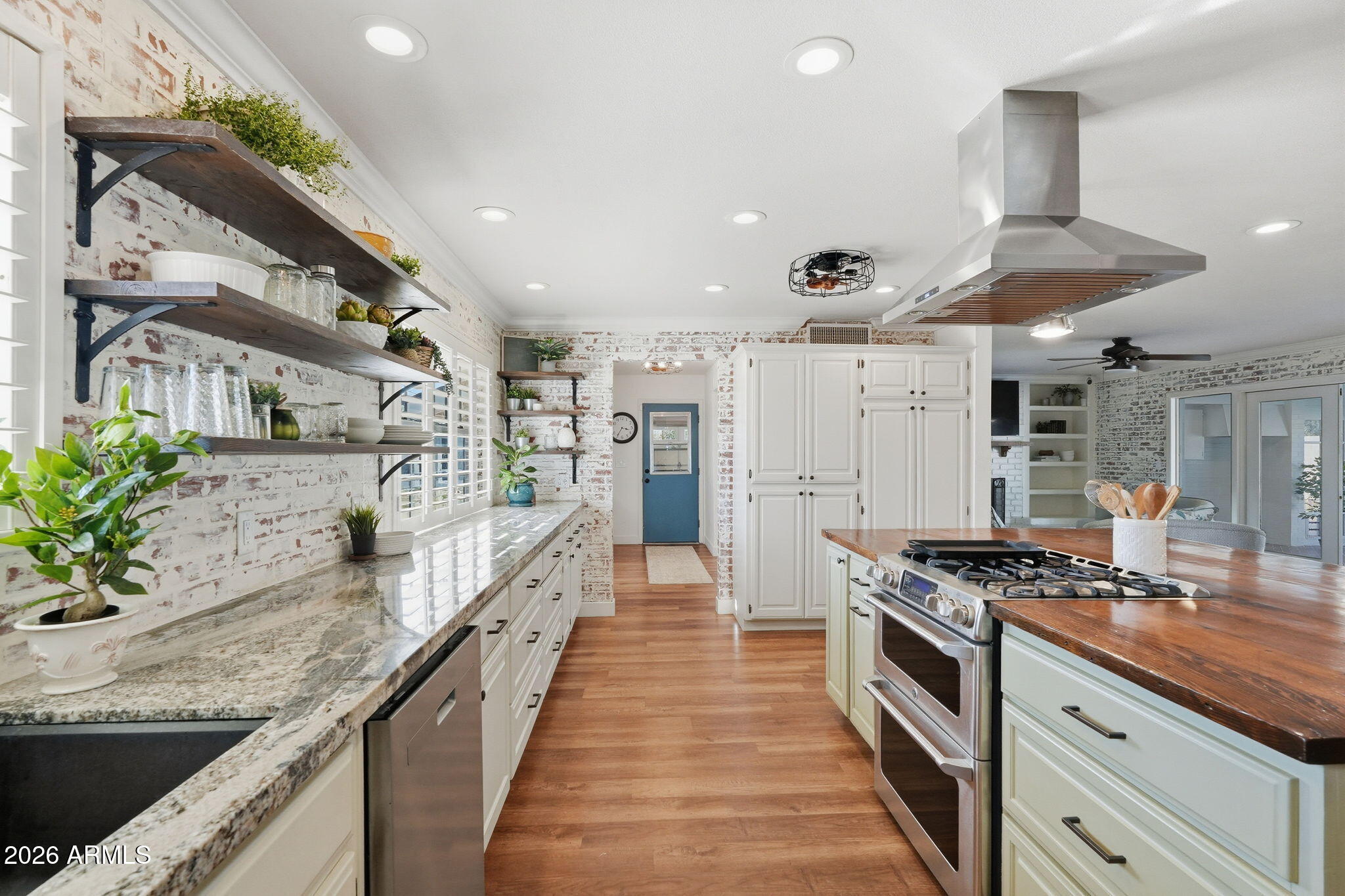 1808 East Glencove Street Mesa, AZ 85203 - Photo 11 of 41 014_ListerPros