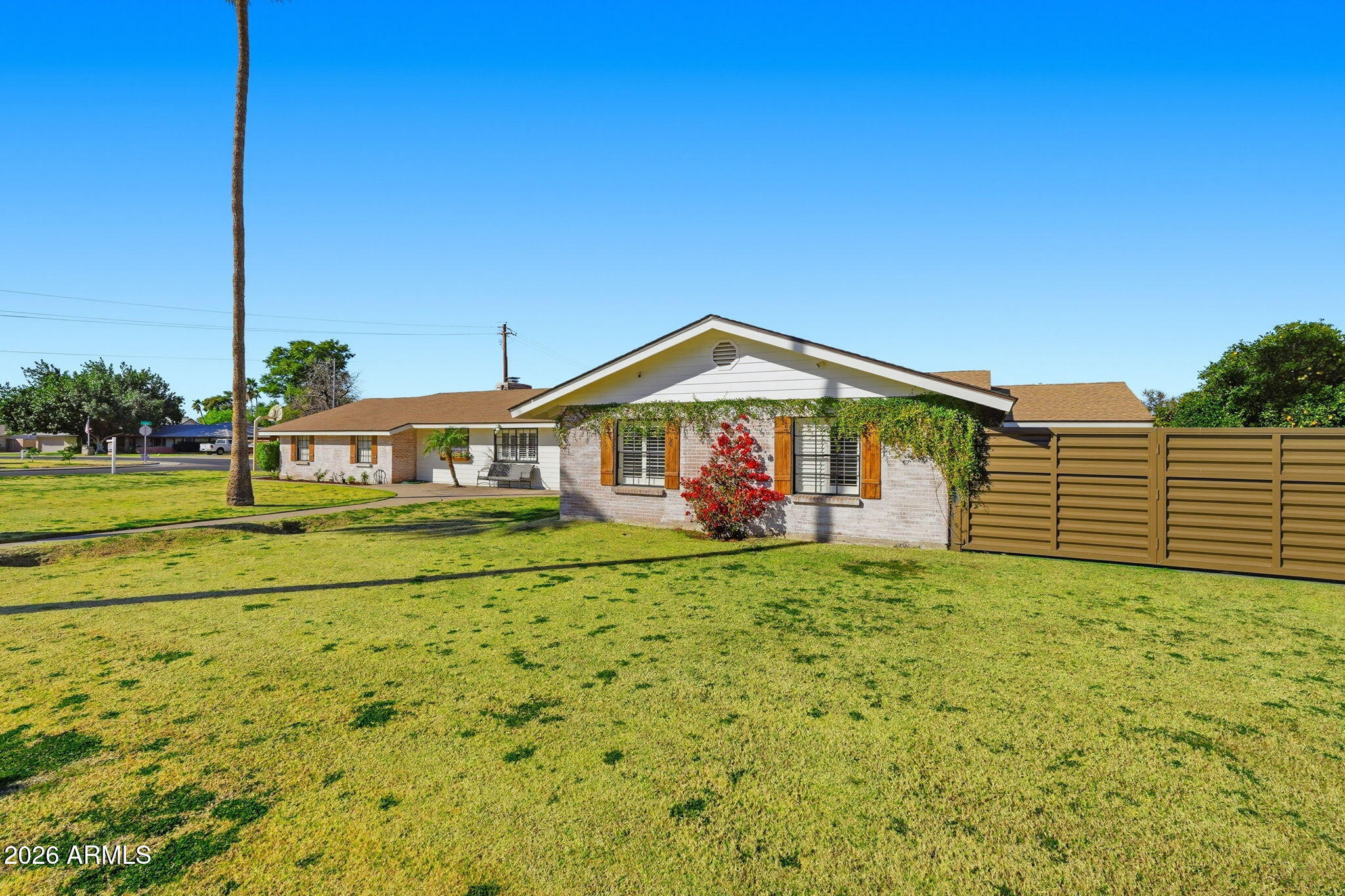 1808 East Glencove Street Mesa, AZ 85203 - Photo 2 of 41 002_ListerPros