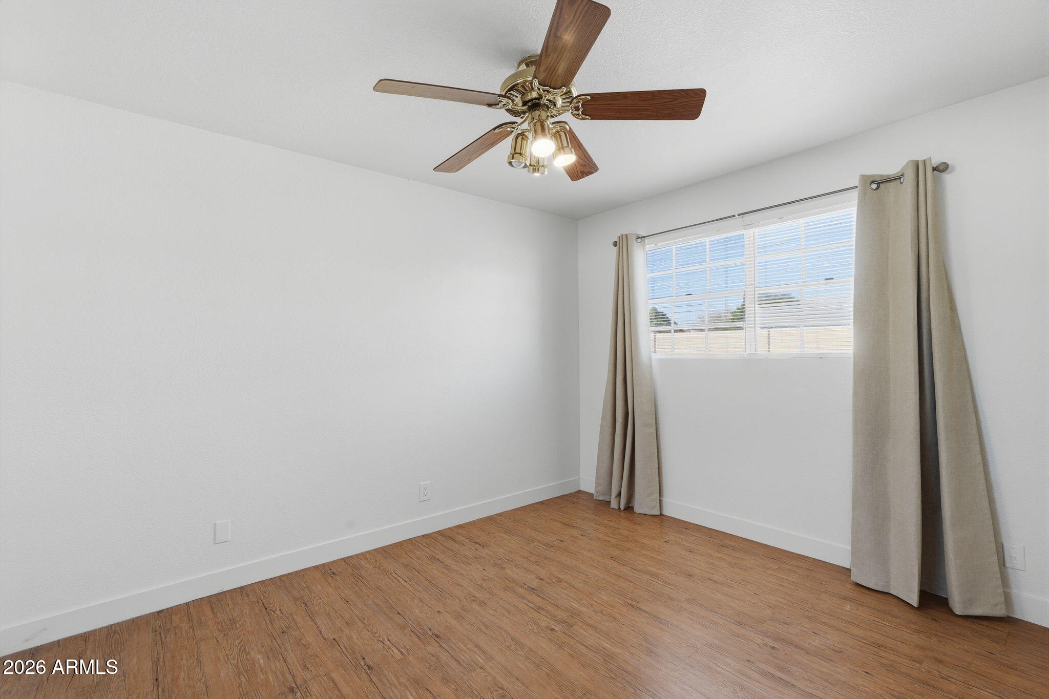 1808 East Glencove Street Mesa, AZ 85203 - Photo 32 of 41 033_ListerPros