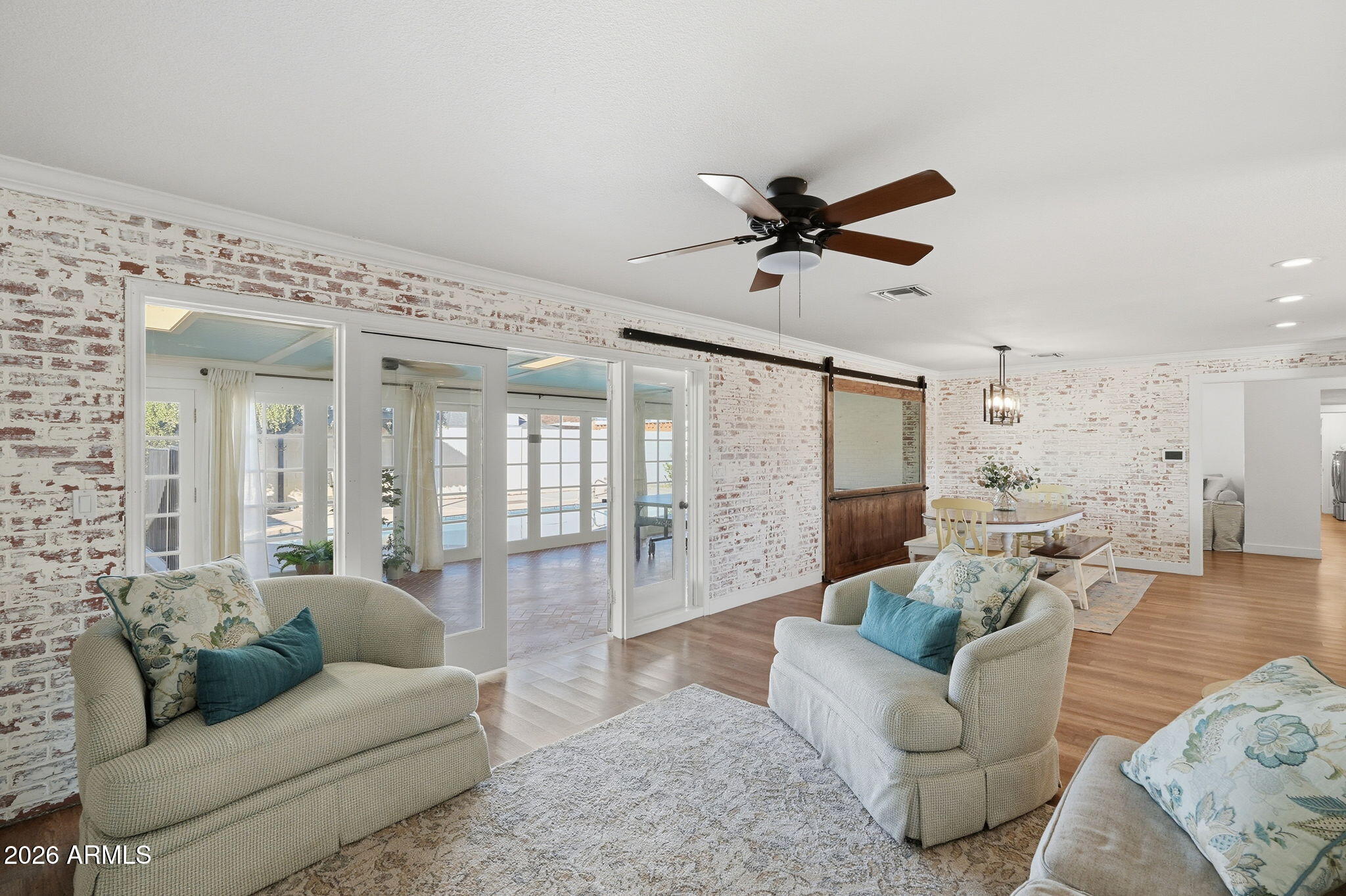 1808 East Glencove Street Mesa, AZ 85203 - Photo 7 of 41 010_ListerPros