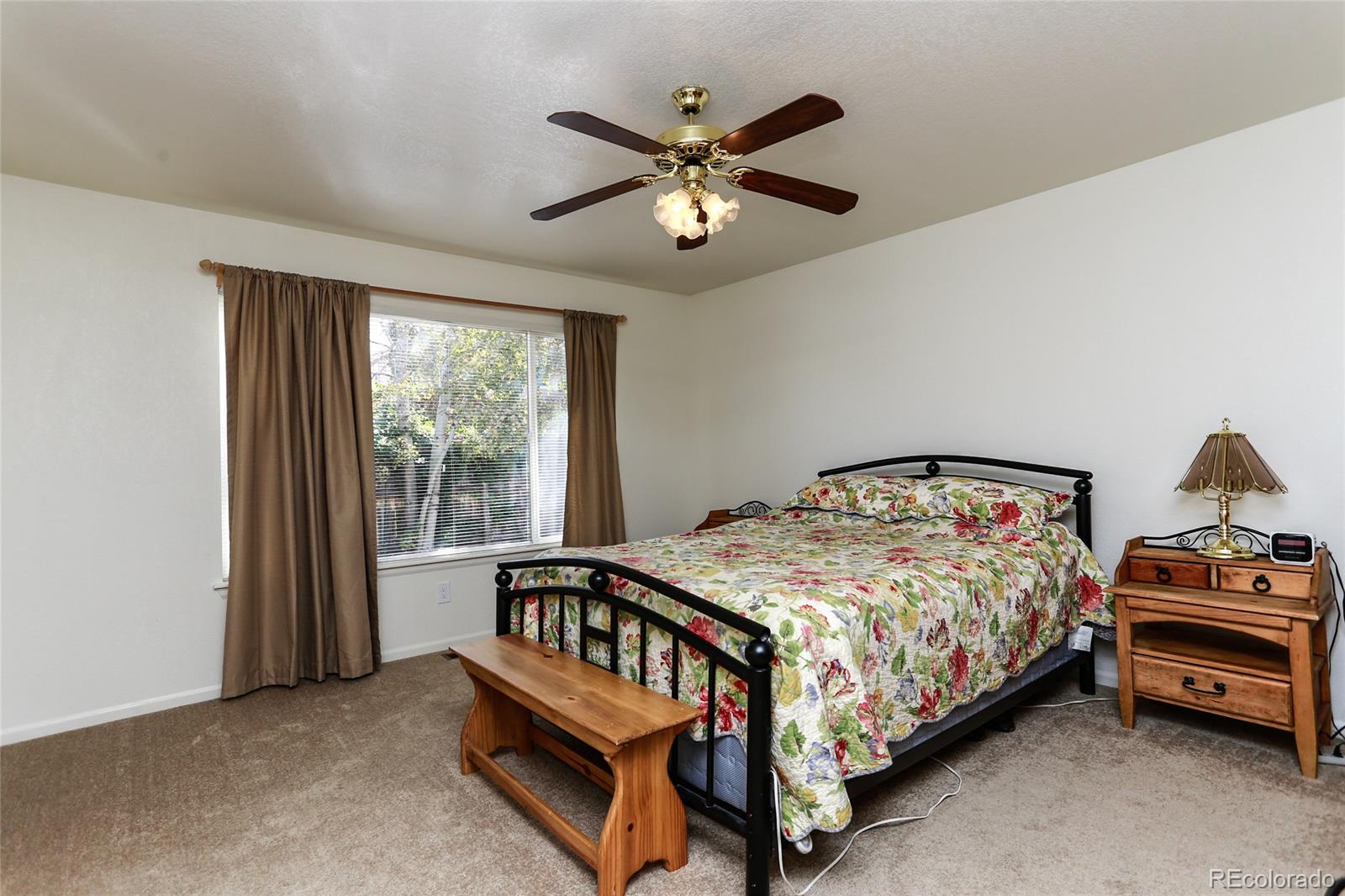 9792 Dampler Way Highlands Ranch, CO 80130 - Photo 7 of 25 Gallery Image 7