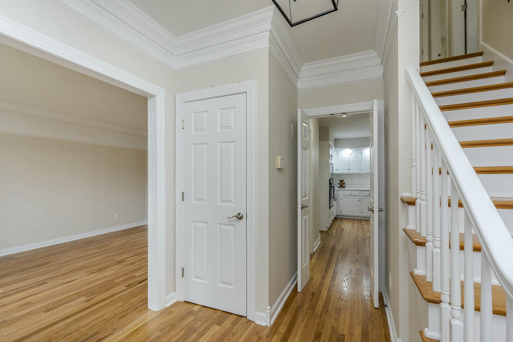 1050 Rockbridge Road Lexington, KY 40515 - Photo 3 of 53 tempImageP8tqvS