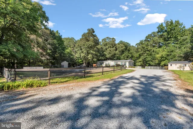 $320,000 | 17635 Cool Spring Road, Marydel, MD 21649