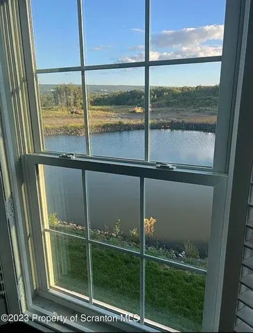 $389,900 | 171 Golden Gate Circle Circle, Archbald, PA 18403