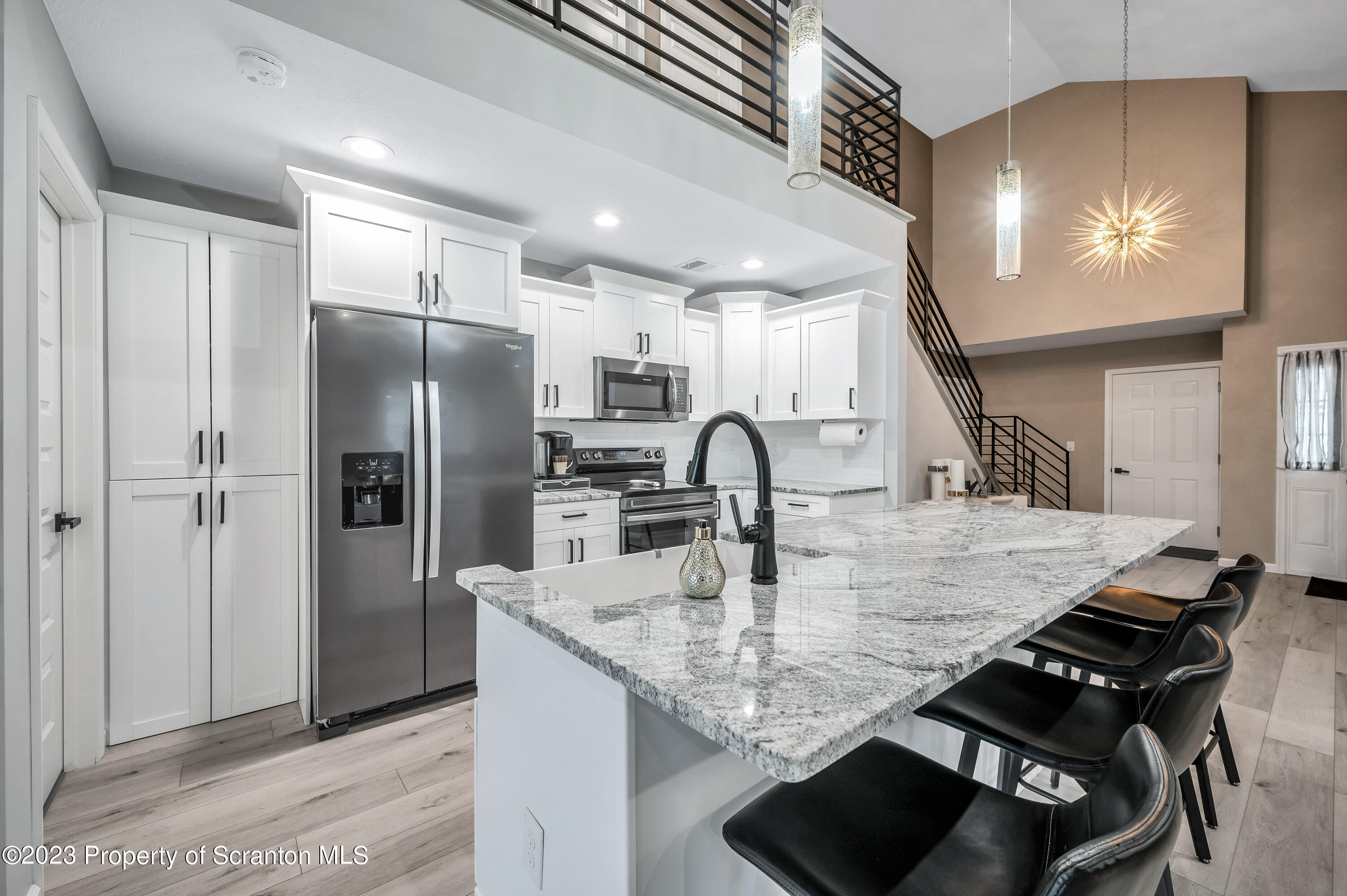 171 Golden Gate Circle Circle Archbald, PA 18403 - Photo 8 of 38 gc-13