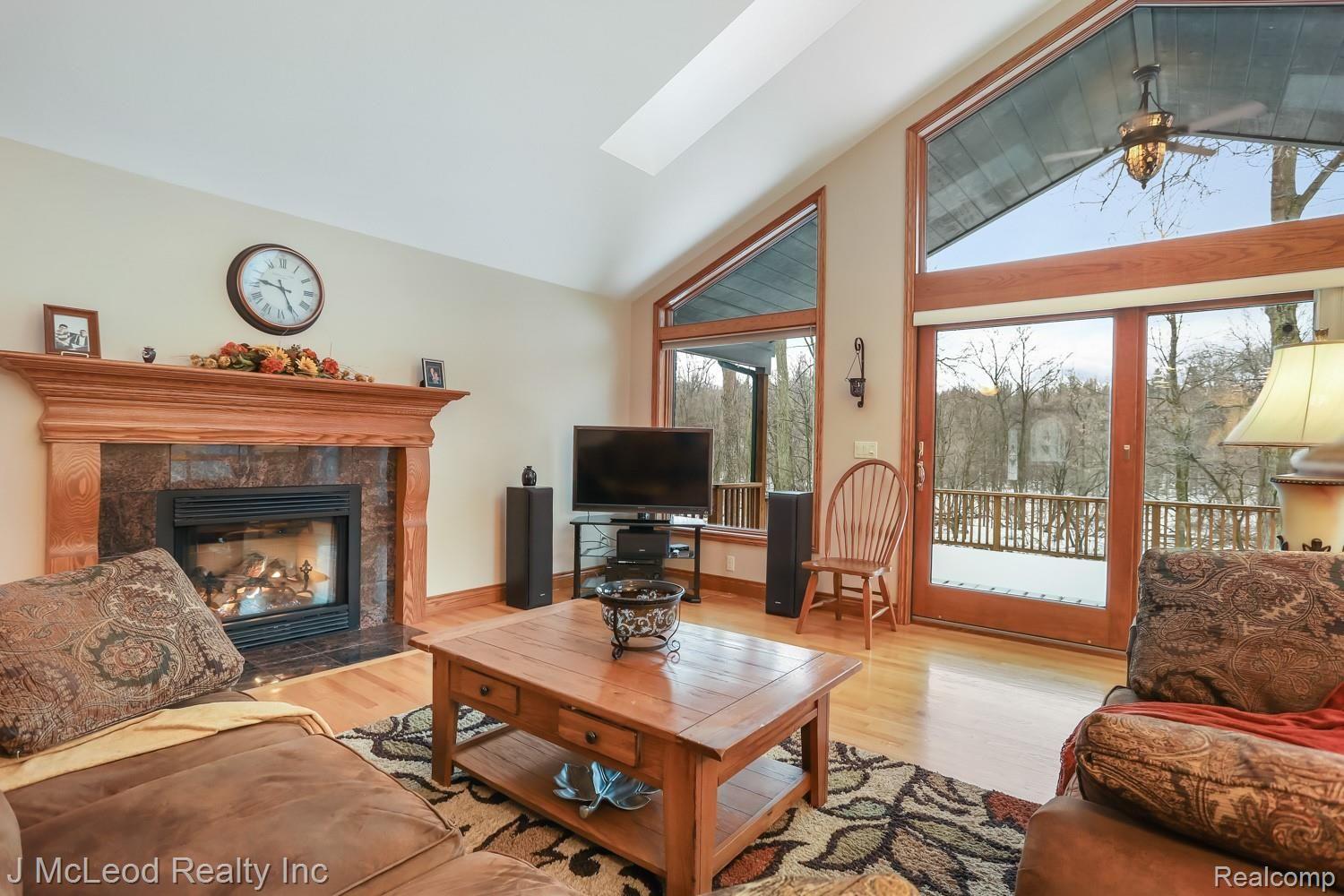 3466 Sanilac Road Vassar, MI 48768 - Photo 14 of 79 3466 W Sanilac Vassar-13.jpg
