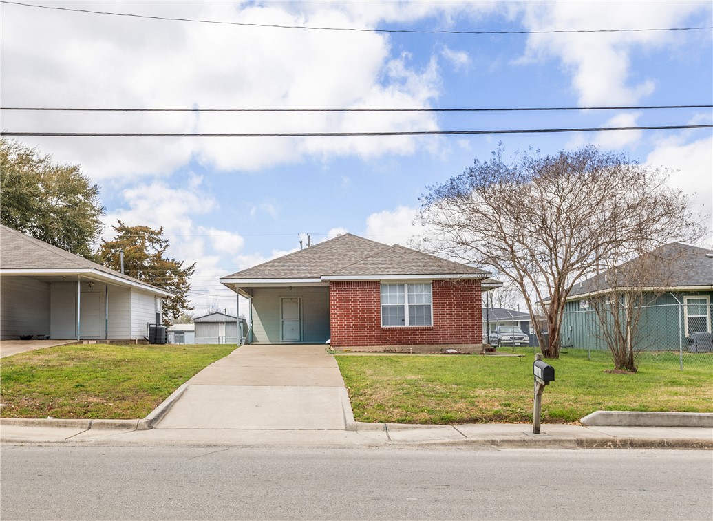 1011 West 17th Street Bryan, TX 77803 - Photo 6 of 6 a view of house with street