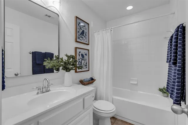 $485,000 | 1140 Wilson Drive, Lantana, TX 76226