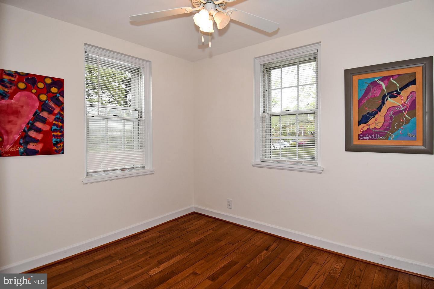 2829 South Abingdon Street, Unit B Arlington, VA 22206 - Photo 6 of 18 Bedroom 2