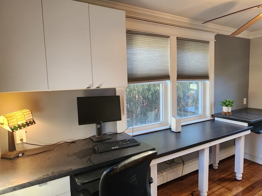 76 Edgemere Road Quincy, MA 02169 - Photo 6 of 18