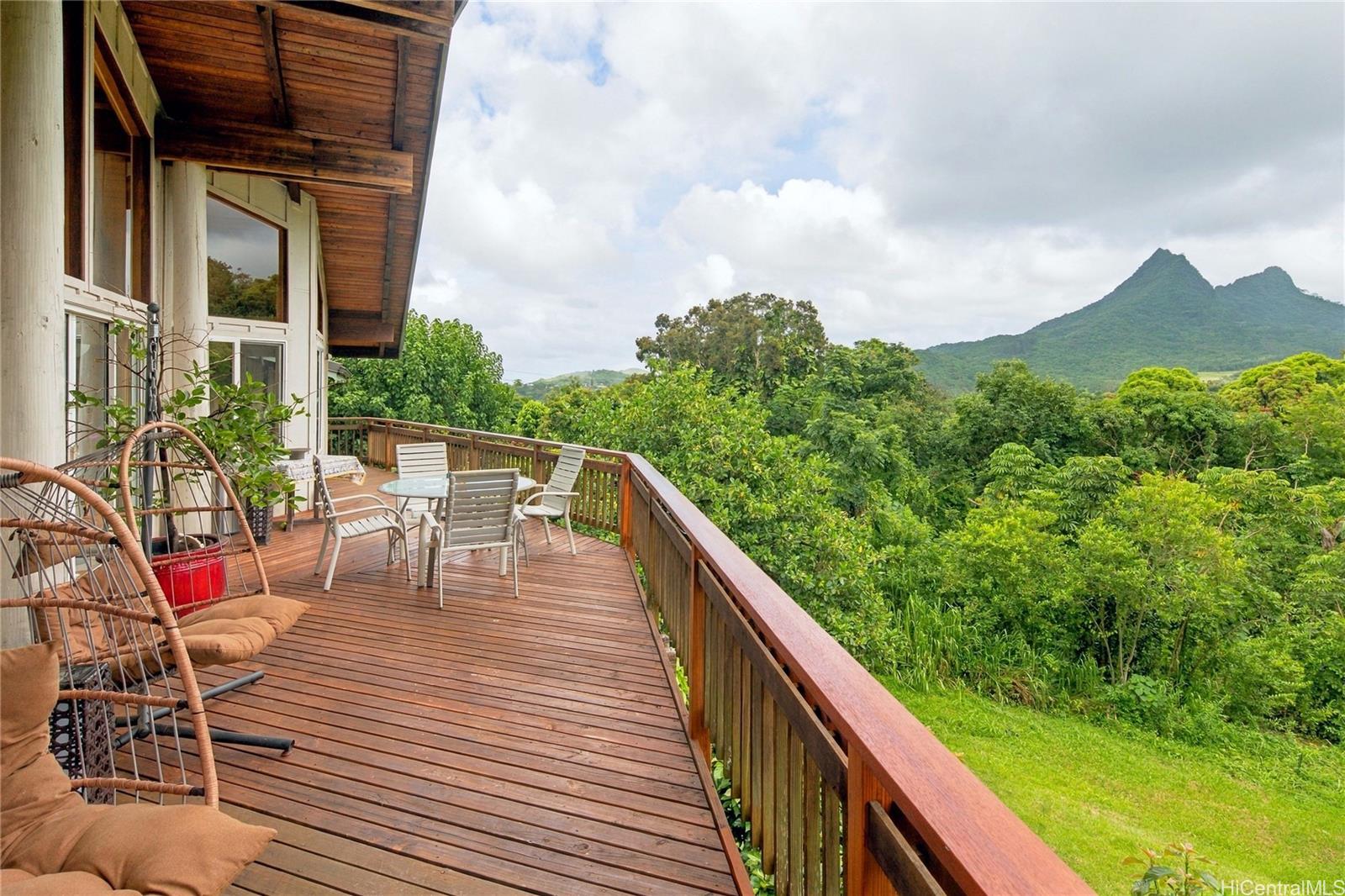 1064 Auloa Road, Unit B Kailua, HI 96734 - Photo 7 of 25 Gallery Image 7