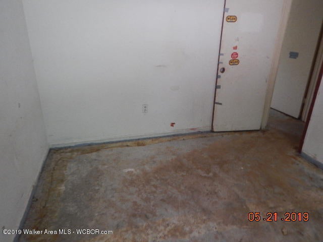 528 10th Street Southwest Fayette, AL 35555 - Photo 3 of 20 Gallery Image 3