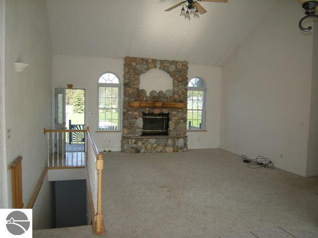 1745 Saunders Road Southeast Kalkaska, MI 49646 - Photo 8 of 12 1704522-7.JPG