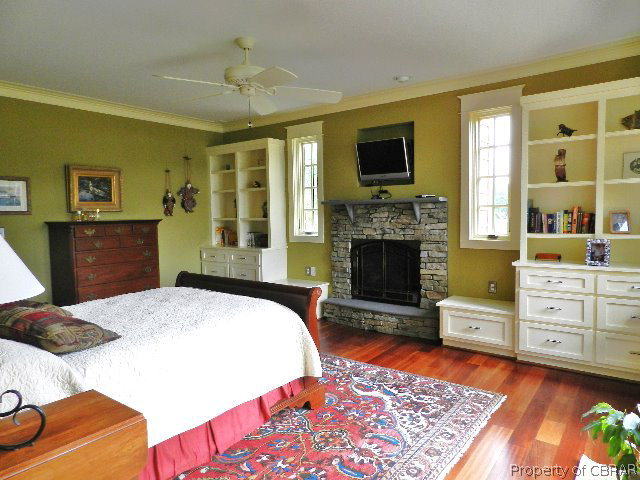 14 Tide Point Lane Kilmarnock, VA 22482 - Photo 15 of 35
