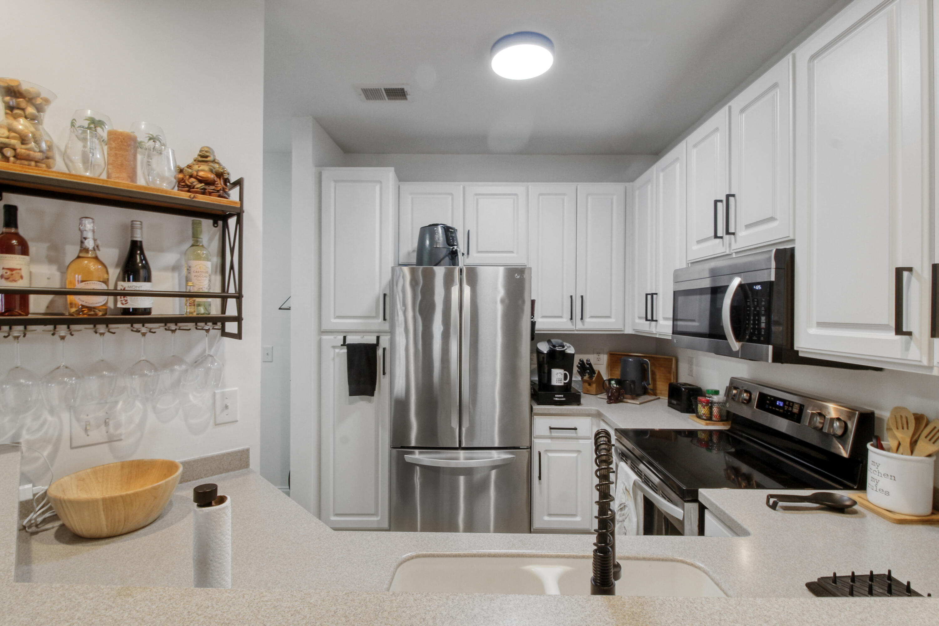 1308 Basildon Road, Unit 1308 Mount Pleasant, SC 29466 - Photo 7 of 40 Kitchen