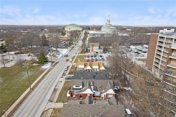 $199,900 | 514 West Walnut Street, Independence, MO 64050