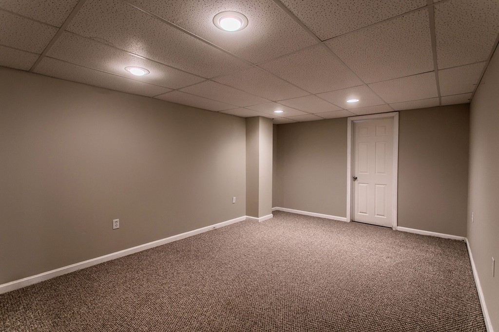45 Sylvan Road Gardner, MA 01440 - Photo 27 of 28 Gallery Image 27