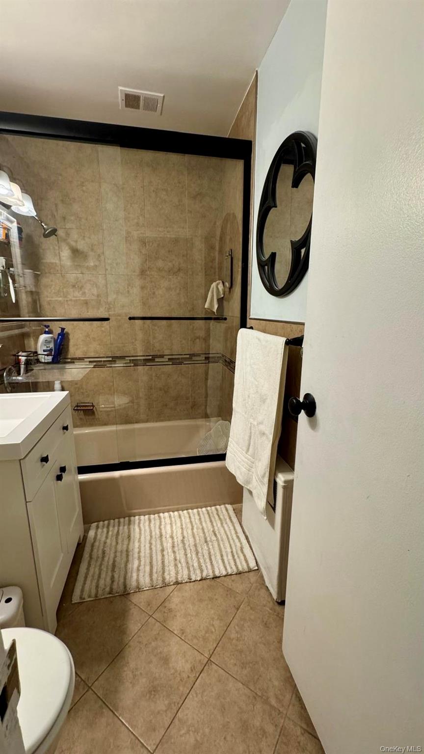 25 Trinity Place, Unit 2K New Rochelle, NY 10805 - Photo 11 of 14