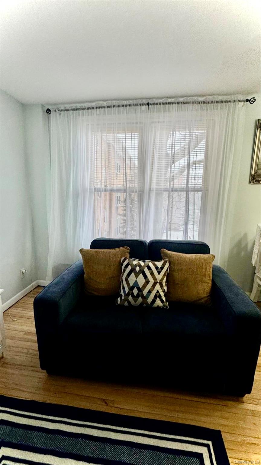 25 Trinity Place, Unit 2K New Rochelle, NY 10805 - Photo 3 of 14