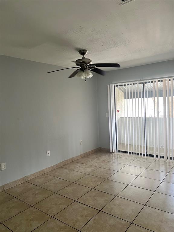 10274 Turkey Lake Road, Unit B18 Orlando, FL 32819 - Photo 7 of 8