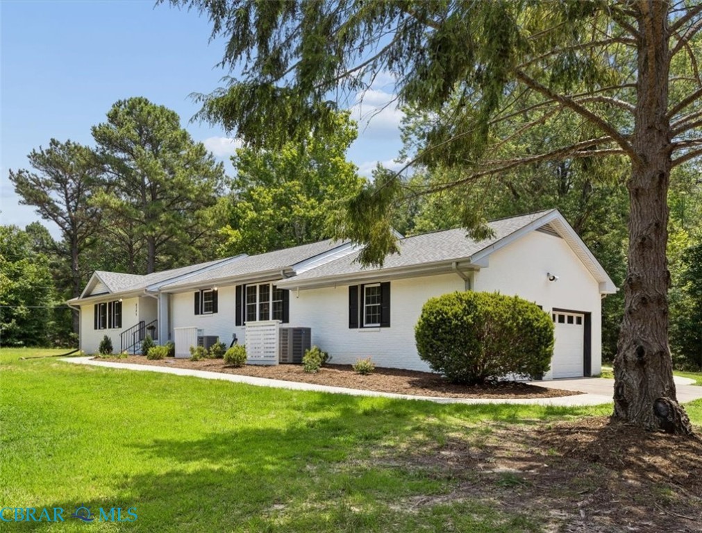 6295 Ark Road Gloucester, VA 23061 - Photo 3 of 50