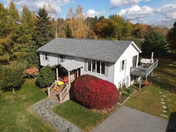 $405,000 | 1013 Sunset Avenue, Glenburn, ME 04401