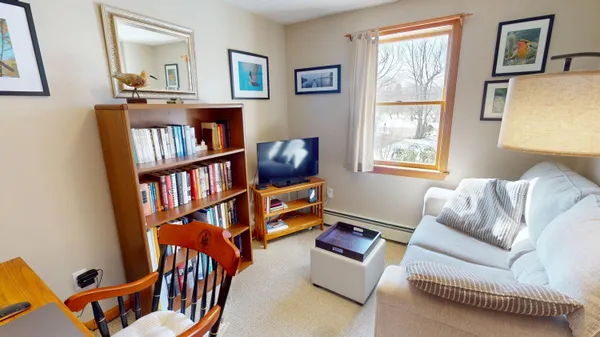 $405,000 | 1013 Sunset Avenue, Glenburn, ME 04401