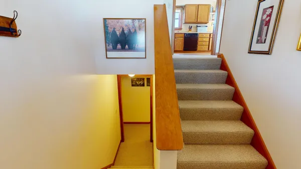 $405,000 | 1013 Sunset Avenue, Glenburn, ME 04401