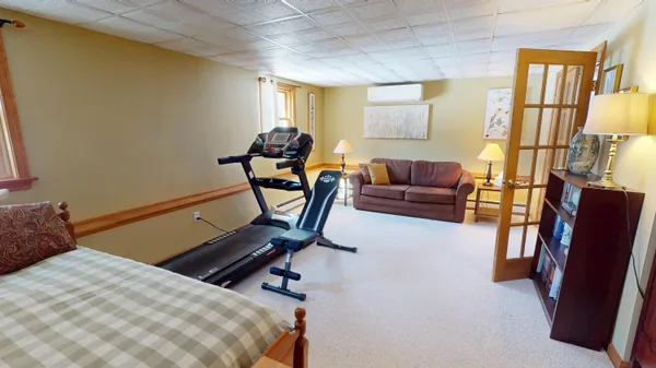 $405,000 | 1013 Sunset Avenue, Glenburn, ME 04401