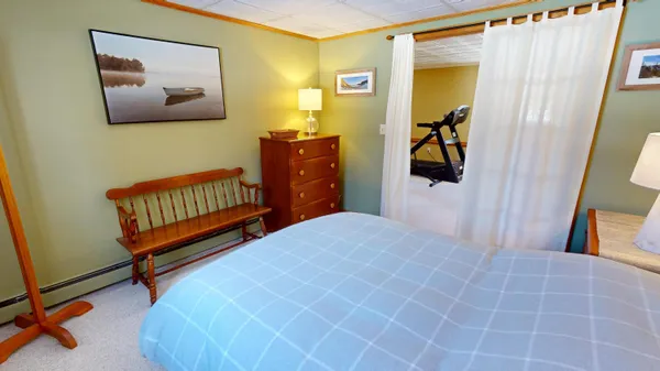 $405,000 | 1013 Sunset Avenue, Glenburn, ME 04401