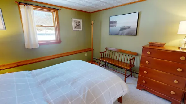 $405,000 | 1013 Sunset Avenue, Glenburn, ME 04401