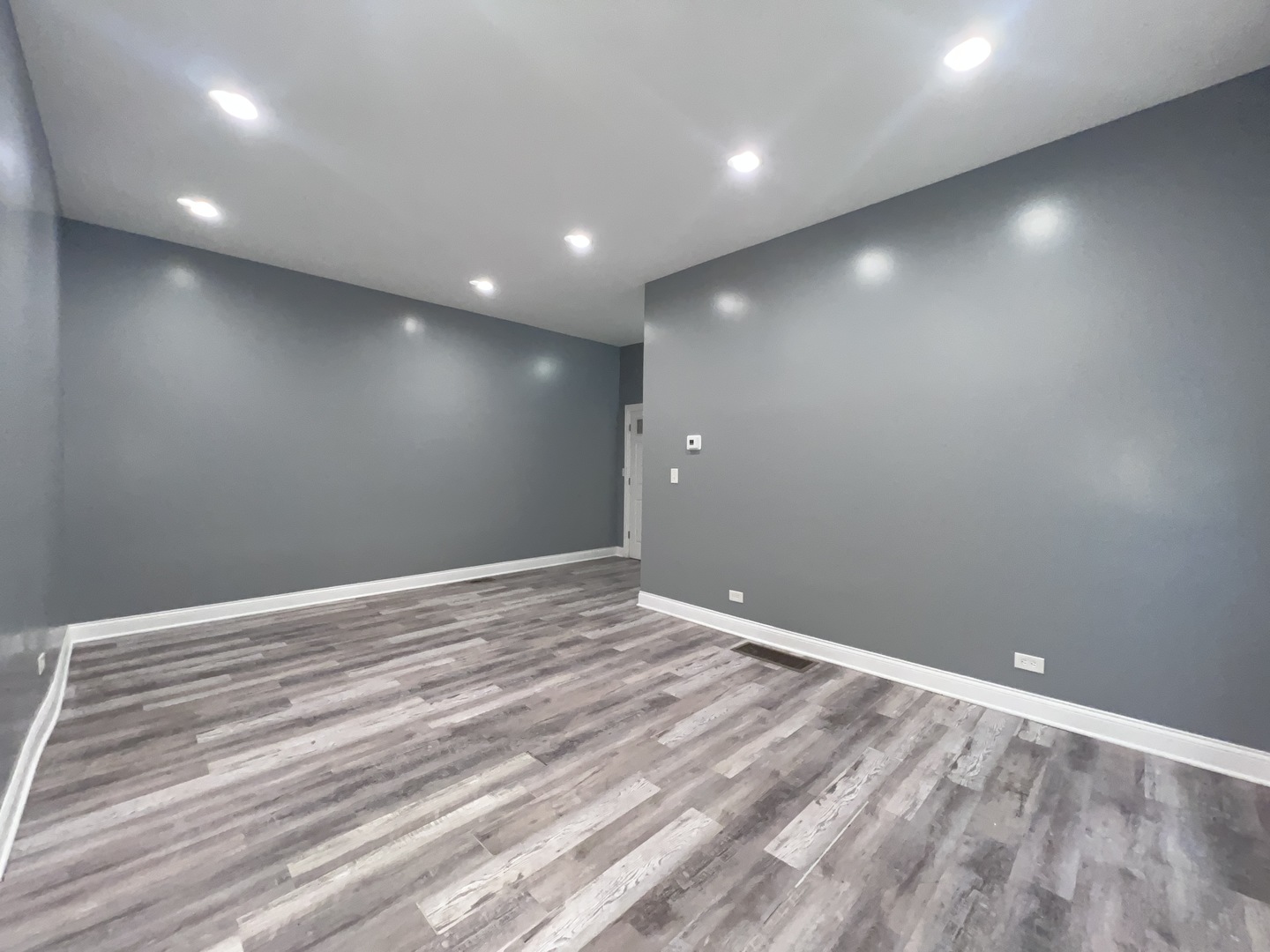 7057 South Normal Boulevard, Unit 1N Chicago, IL 60621 - Photo 20 of 37