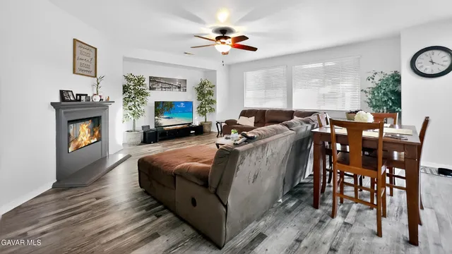 $595,000 | 5826 Paddington Drive, Palmdale, CA 93552