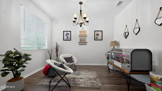 $595,000 | 5826 Paddington Drive, Palmdale, CA 93552