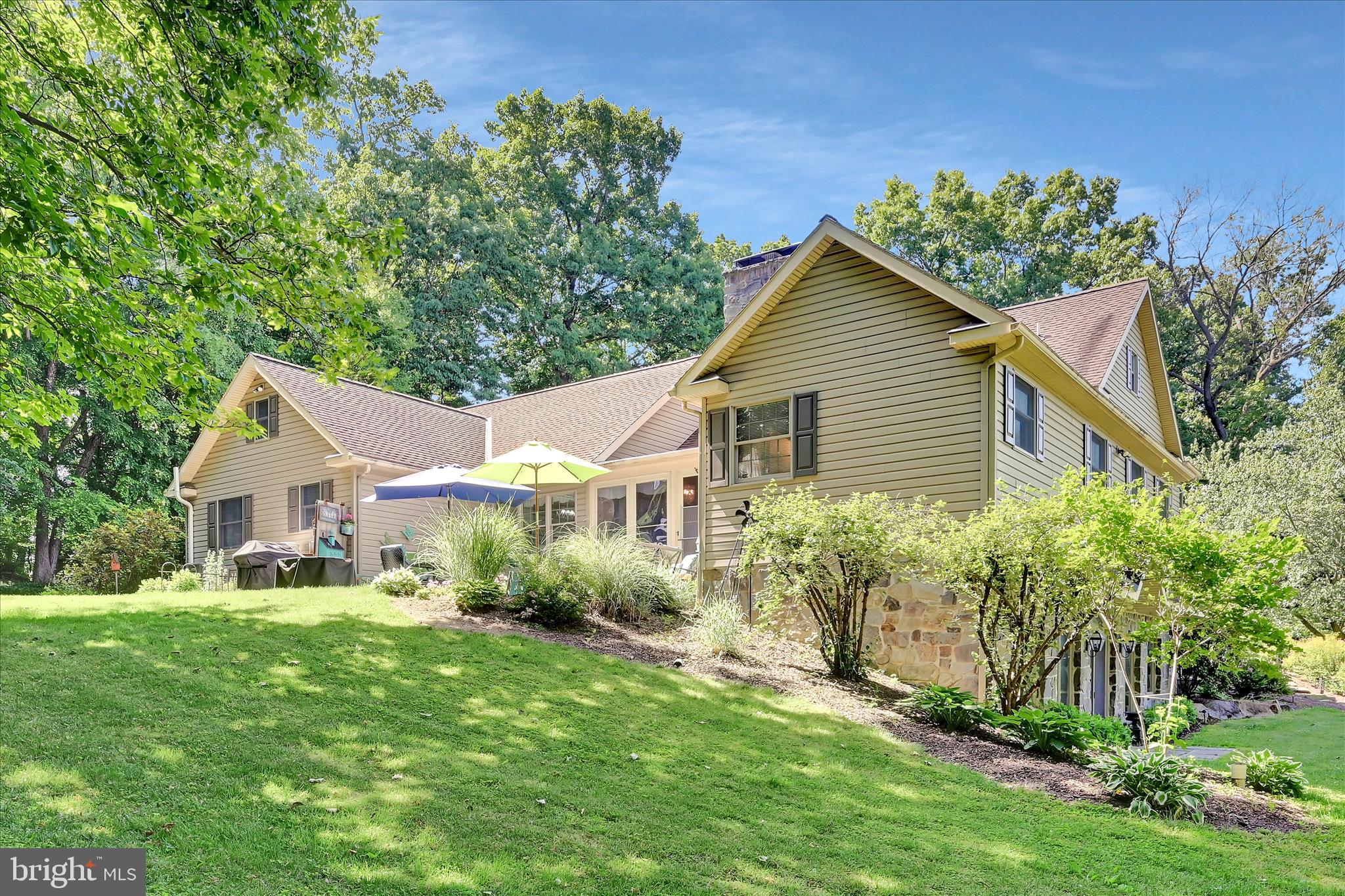 198 Friends Road Nottingham, PA 19362 - Photo 53 of 60 Exterior Back