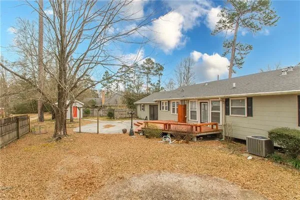 $1,500 | 823 North Columbia Street, Bogalusa, LA 70427
